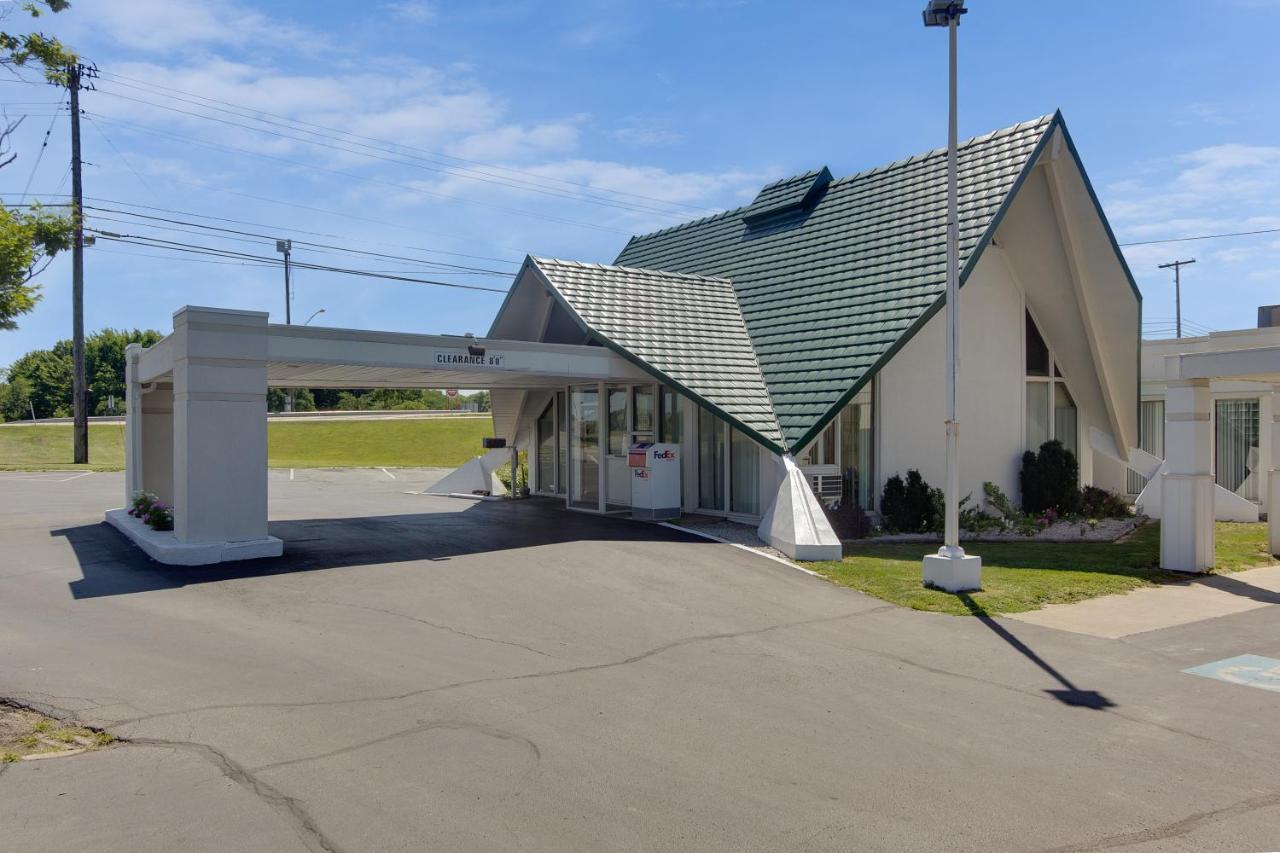 Motel 6-Geneva, Oh Dış mekan fotoğraf