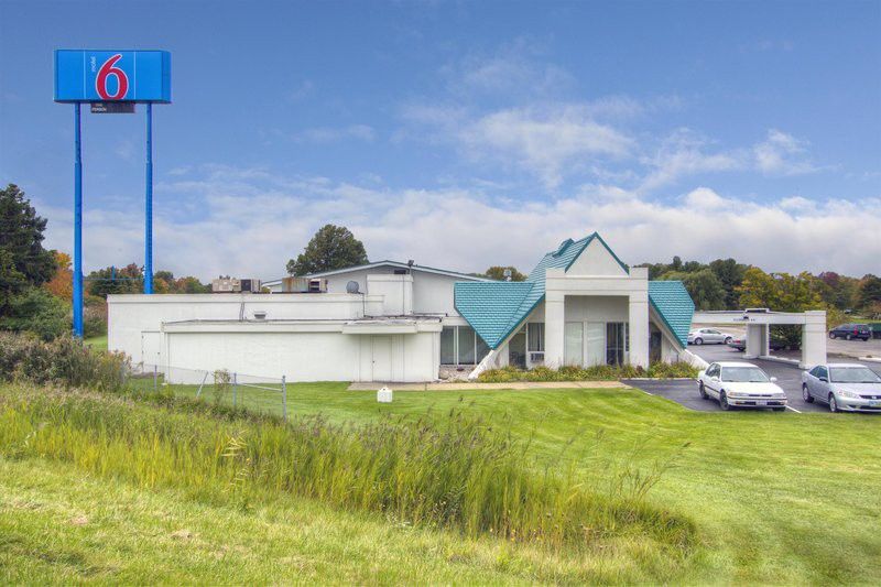 Motel 6-Geneva, Oh Dış mekan fotoğraf