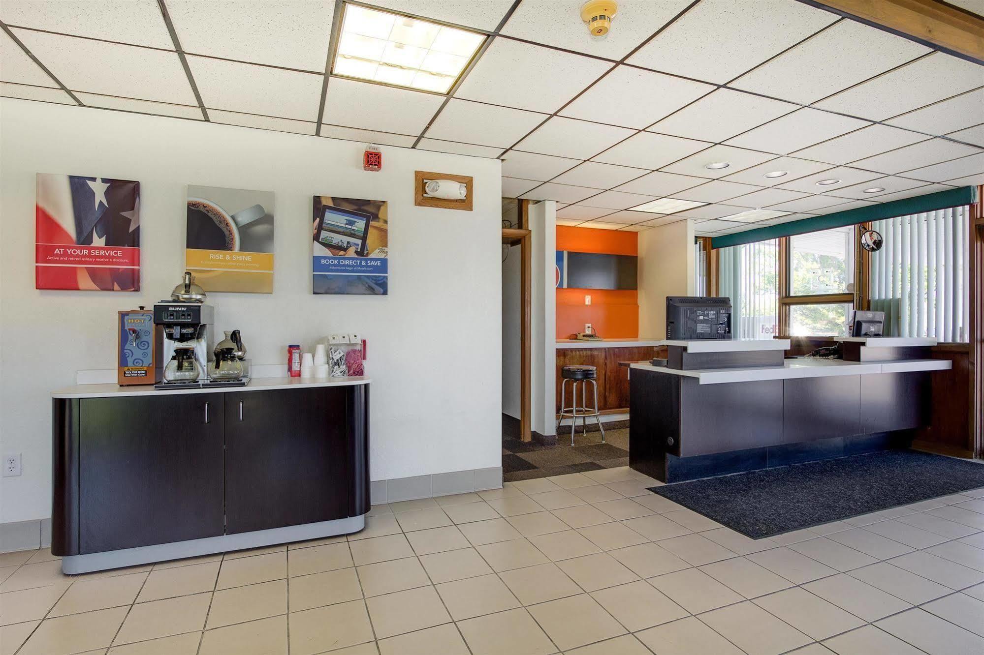 Motel 6-Geneva, Oh Dış mekan fotoğraf
